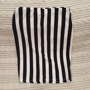 Black & White Vertical Stripe Pencil Skirt